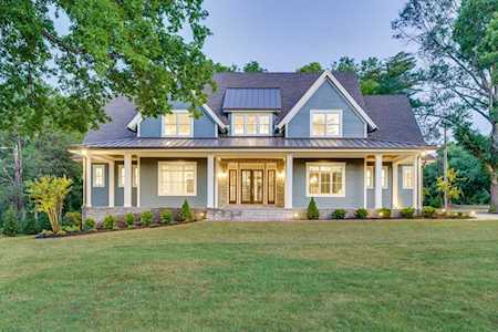 820 Clematis Drive Nashville, TN 37205