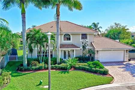 5603 NW 58th Ter Coral Springs, FL 33067