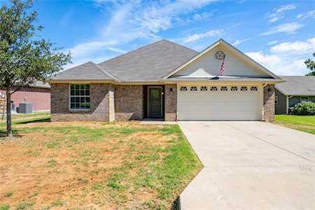 4101 Cherokee Court Granbury, TX 76048