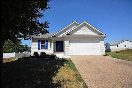 5442 Delaney Dr Wentzville, MO 63385