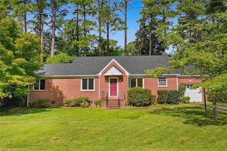 2404 Bidgood Dr Portsmouth, VA 23703