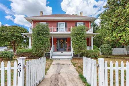 931 W Bond Street Denison, TX 75020