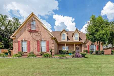 3847 Peachtree Cv Bartlett, TN 38135