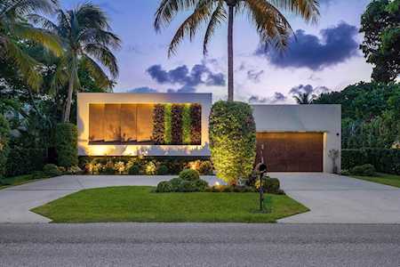 1106 N Swinton Avenue Delray Beach, FL 33444