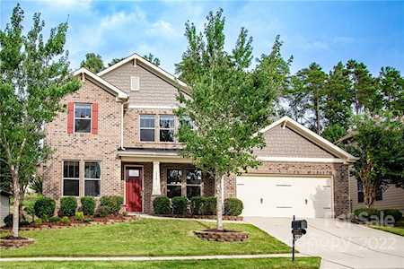 1319 Cilantro Ct Tega Cay, SC 29708