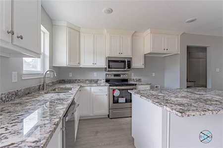 501 Richardson Street Athens, TX 75751