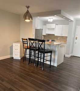 2121 Nicholasville Rd Lexington, KY 40503