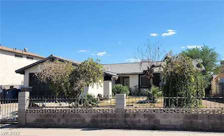 3911 Olive St Las Vegas, NV 89104