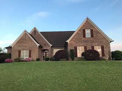 105 Casey Jordan Rd Oakland, TN 38060