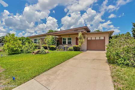 1002 Thunderbird Drive Daytona Beach, FL 32117