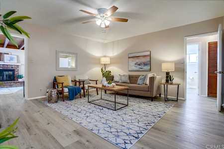 4106 Palo Verde Ave Lakewood, CA 90713