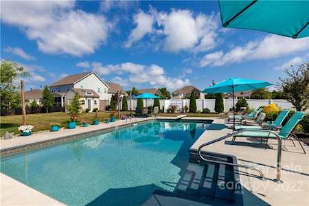 7701 Lazy Hollow Ln Denver, NC 28037