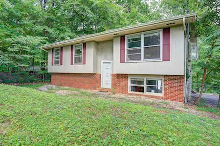 336 S Lakewind Dr Piney Flats, TN 37686
