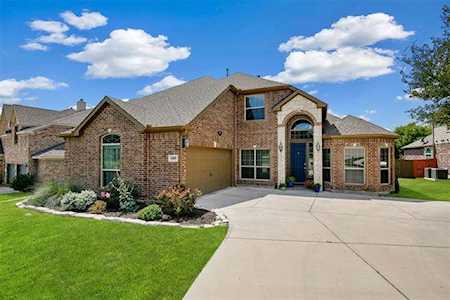 6101 Sunrise Lake Drive Fort Worth, TX 76179