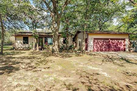 225 School Street Azle, TX 76020
