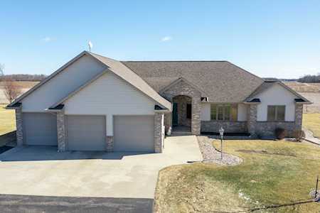 264 Old Oregon Rd Oshkosh, Town of Black Wolf, WI 54902