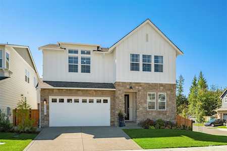 23529 SE 271st St Maple Valley, WA 98038