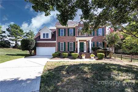 8926 Whittingham Dr Waxhaw, NC 28173