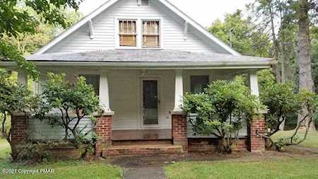 166 Munch Dr Henryville, PA 18332