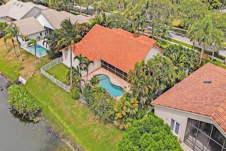 2820 W Hampton Circle Delray Beach, FL 33445