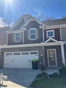 517 Eldridge Ln Chesapeake, VA 23323