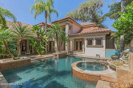 13639 Queens Harbor Blvd Jacksonville, FL 32225