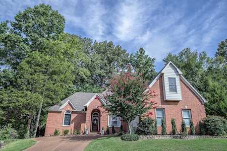 425 Brook Ridge Cir Cordova, TN 38018