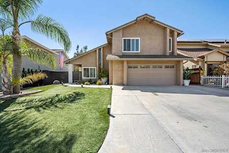 13536 Stoney Creek Rd San Diego, CA 92129
