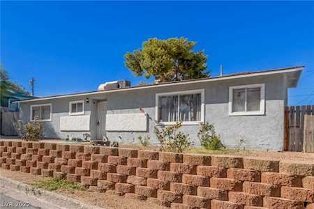 106 Walker Way Boulder City, NV 89005