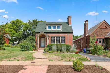 7027 Stanley Ave St Louis, MO 63143