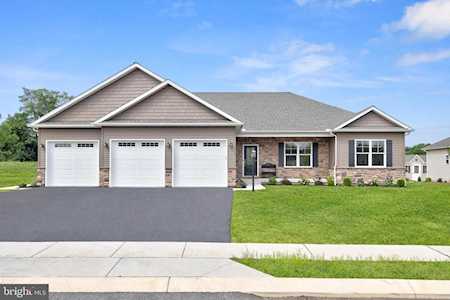 105 Devonshire Terrace Mechanicsburg, PA 17050