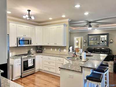 113 Spearpoint Lane Meridianville, AL 35759