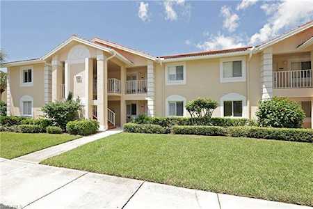 7836 Emerald Cir #H-102 Naples, FL 34109