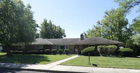 414 W Knollcrest Dr Peoria, IL 61614