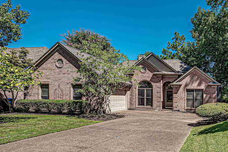 1128 Cordova Club Dr Cordova, TN 38018