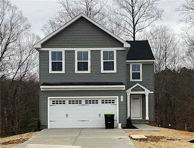 308 Normandy Cres Williamsburg, VA 23185