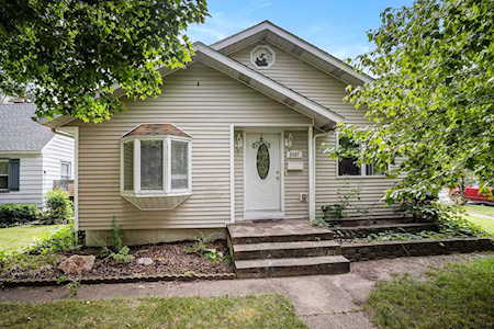 2057 Riverside Drive South Bend, IN 46616