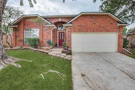 2037 Shenandoah Lane Flower Mound, TX 75028