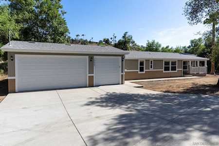 1233 Winter Haven Rd Fallbrook, CA 92028