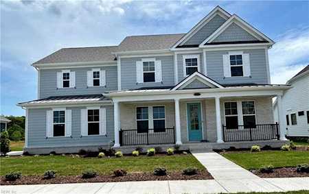 2953 Weston Loop Virginia Beach, VA 23456