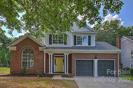 9738 Clifton Meadow Dr Matthews, NC 28105