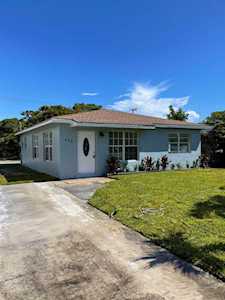 113 SW 9th Street Delray Beach, FL 33444