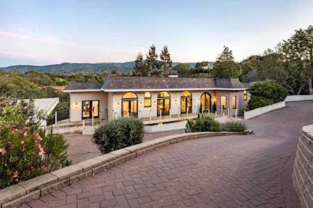 13581 Wildcrest Dr Los Altos Hills, CA 94022