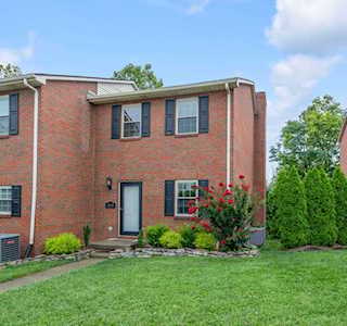 3609 Keystone Ct Lexington, KY 40517