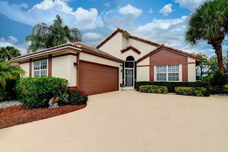7554 Ironbridge Circle Delray Beach, FL 33446