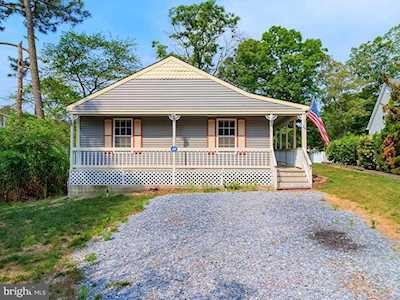 20 Whitescreek Ln Ocean View, DE 19970