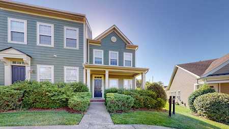 2909 Stone Ln Nashville, TN 37211