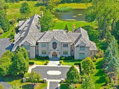 1465 Oak Knoll Dr Lake Forest, IL 60045
