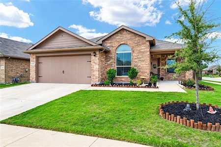 6300 Eagle Pier Way Fort Worth, TX 76179