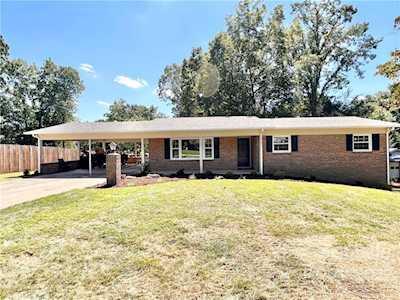 167 Whispering Pines Dr Hudson, NC 28638